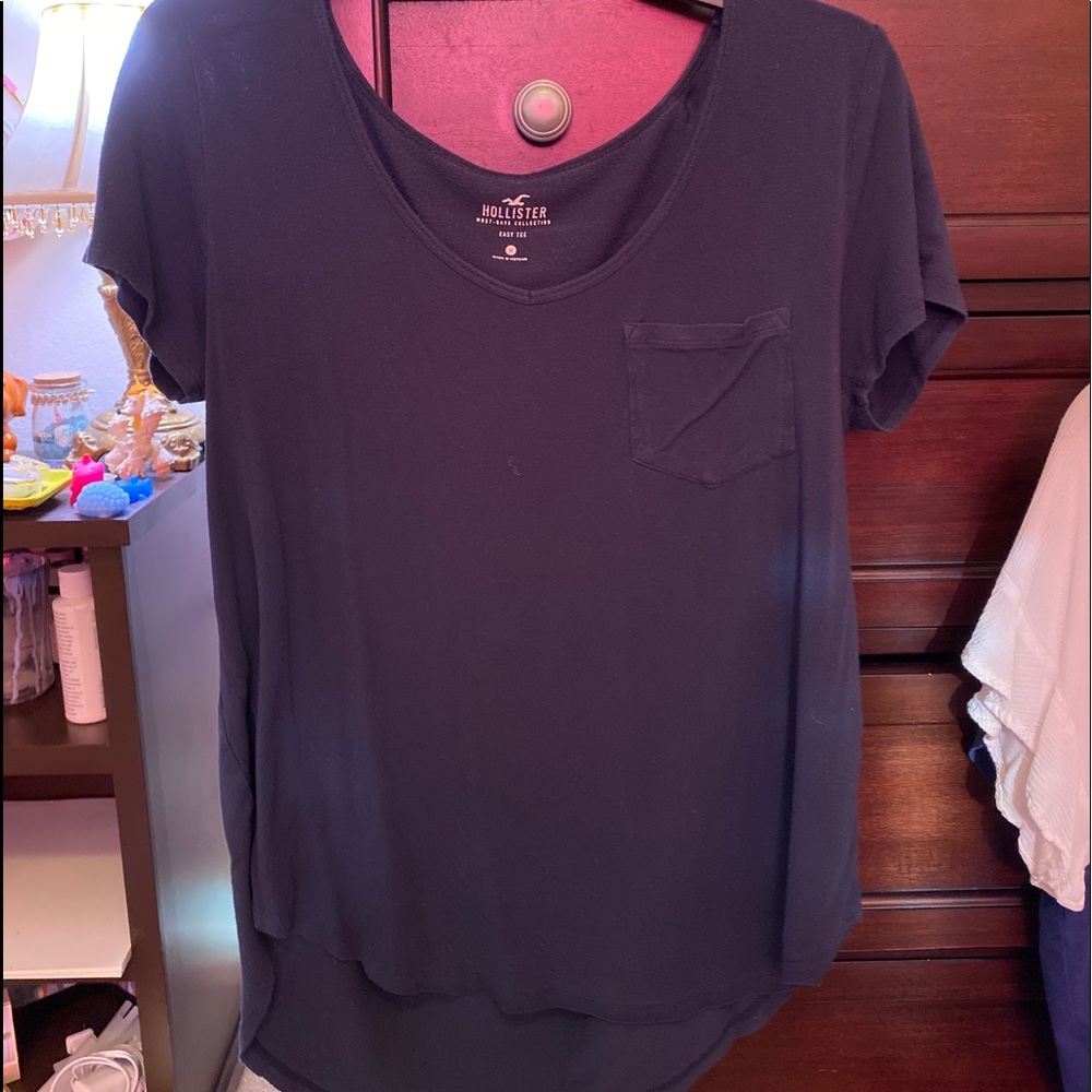 hollister tee